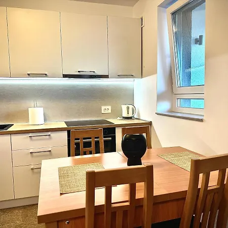 4friendscoresibrasov Z Apartmán